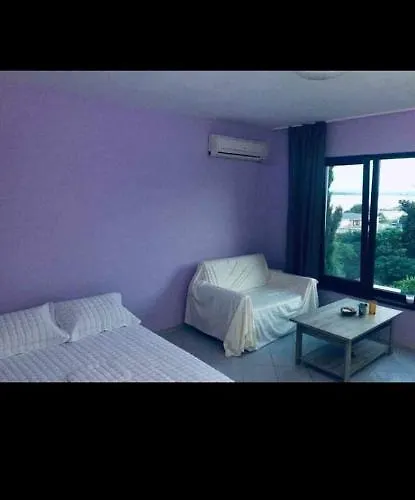 съншайн * בורגאס